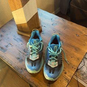 Hoka One One Trail Running Shoe Size US8.5